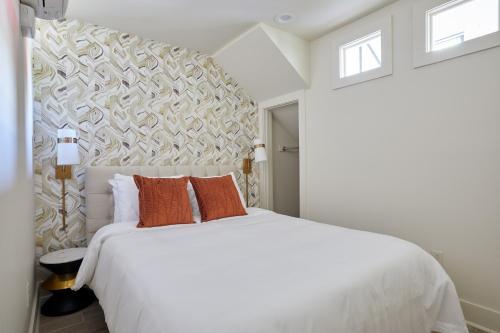 Sonder ? The Esplanade