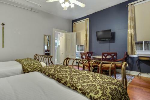 Hotel Rathbone Mansions New Orleans