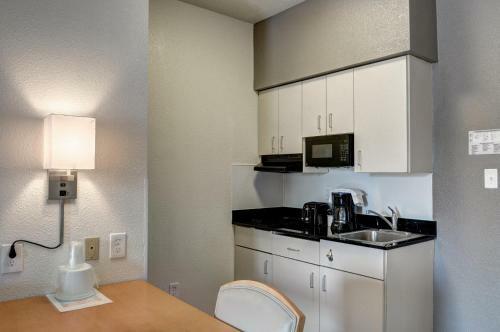 Hotel Studio 6 New Orleans