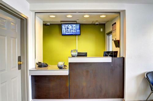 Hotel Studio 6 New Orleans