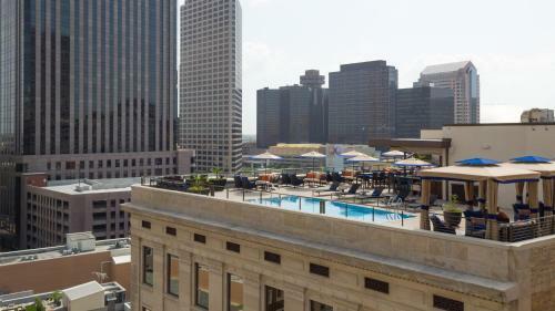 Nopsi Hotel, New Orleans