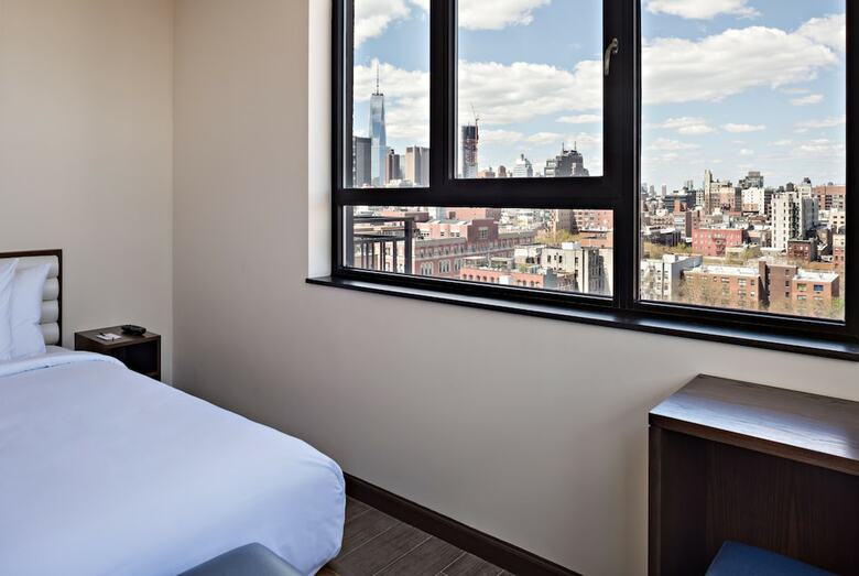 Orchard Street Hotel