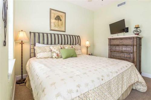 Apartamento Regency Isle 812