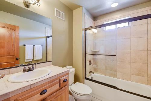 Whispering Pines 1025