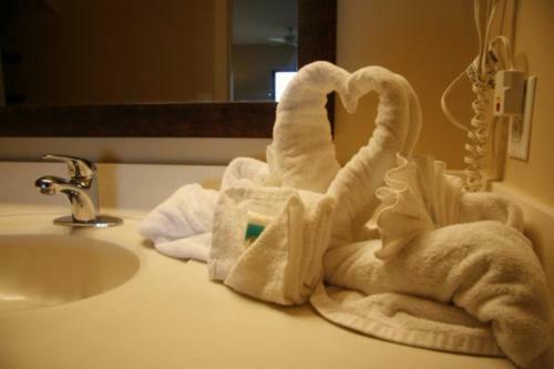 Hotel Origin Beach Resort By Emerald View Resorts