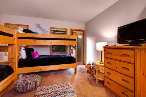 Abode At Ontario Lodge