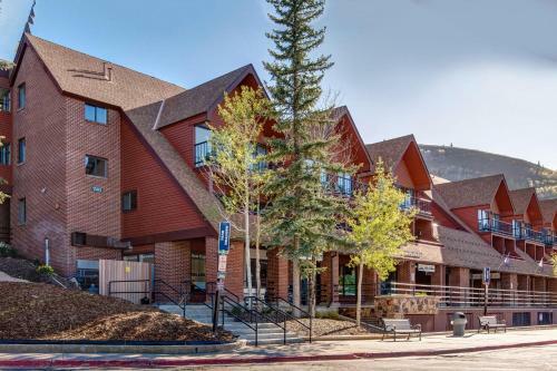 The Lodge At Mountain Village