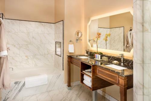 Hotel Allegretto Vineyard Resort Paso Robles
