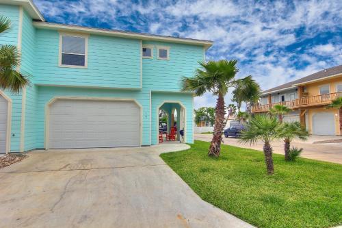 Beachy Keen Townhouse