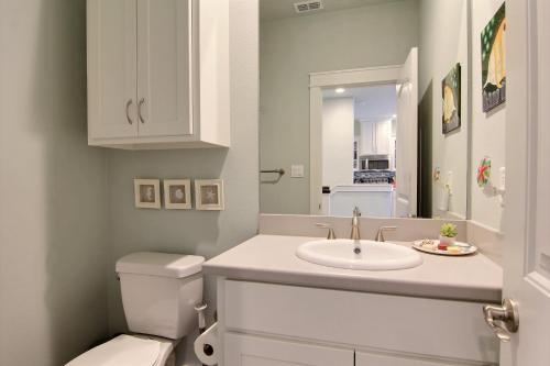 Beachy Keen Townhouse