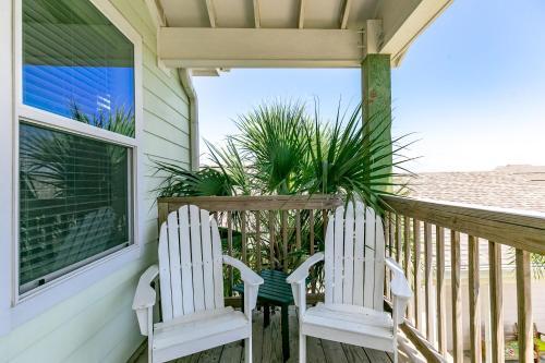 Apartamento Pirates Bay Condo