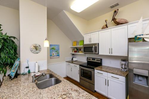 Apartamento Pirates Bay Condo