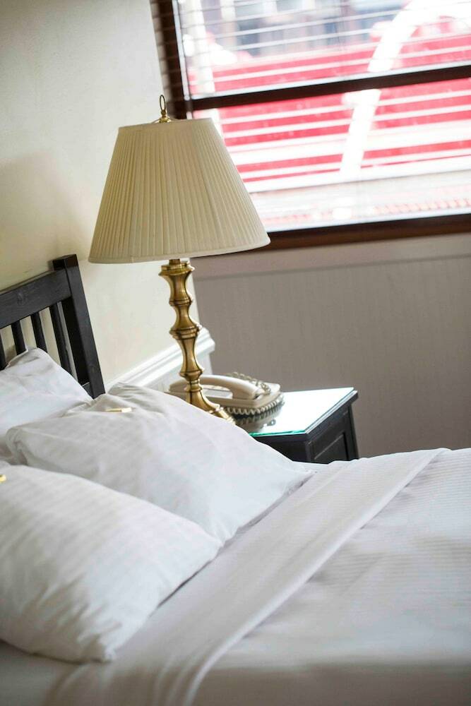 Delta King Hotel