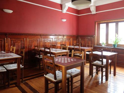 Hostal Oc Salon Charm Hostel & Suites