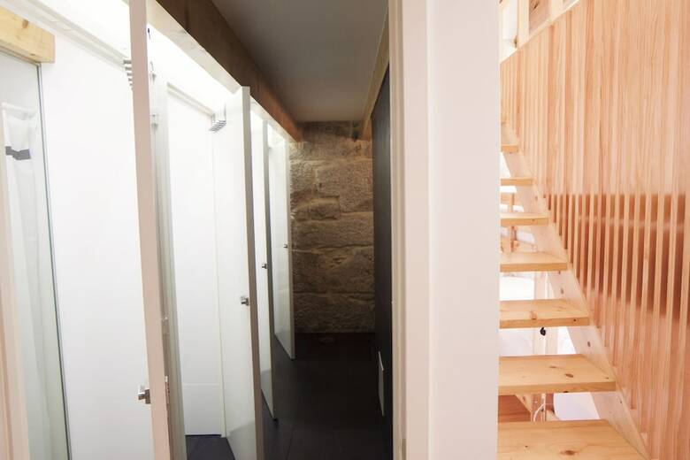 Happy Porto Hostel & Apartments