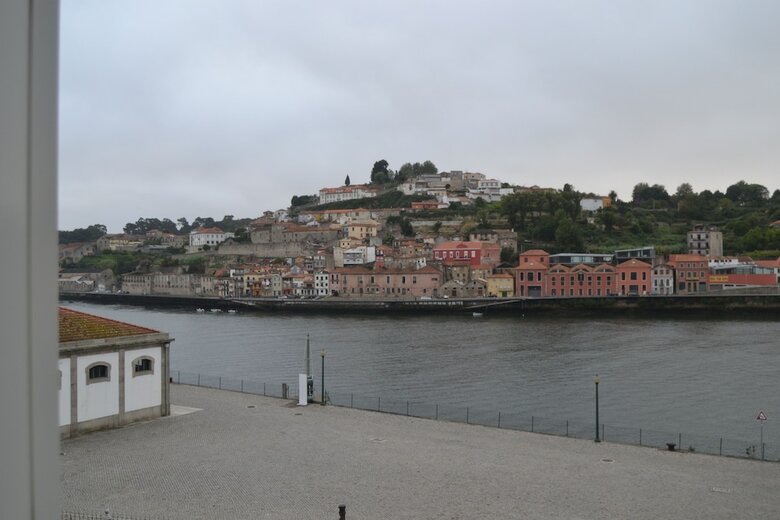 Happy Porto Hostel & Apartments