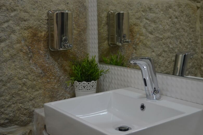 Happy Porto Hostel & Apartments