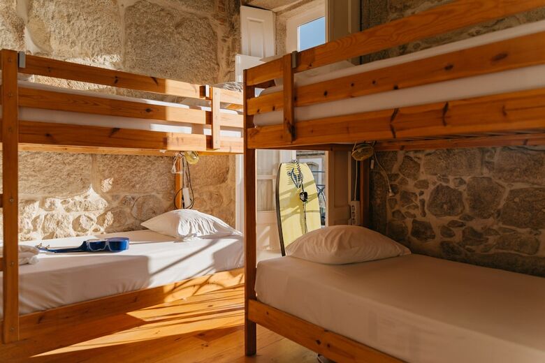 Happy Porto Hostel & Apartments