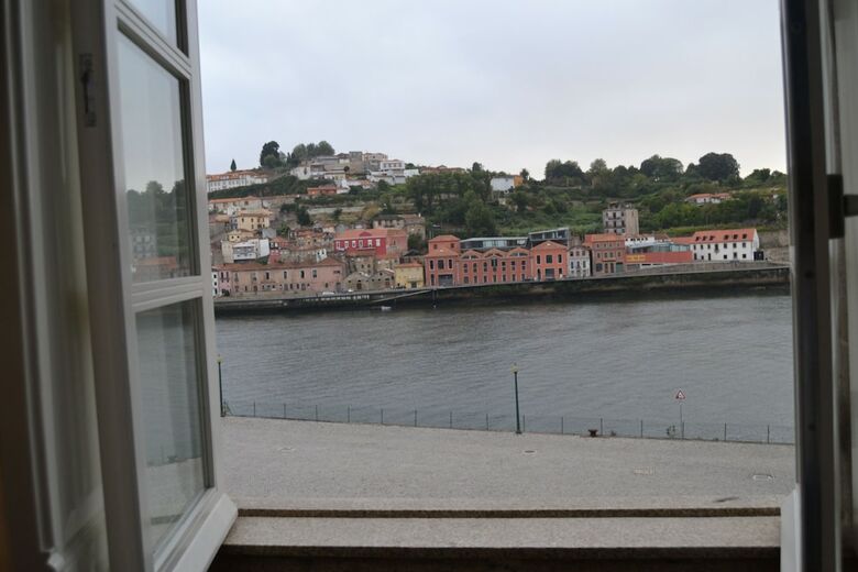 Happy Porto Hostel & Apartments