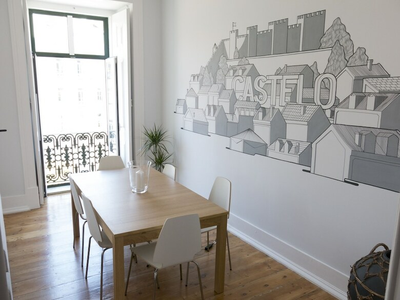 Hostal Lisbon Check-in Guesthouse