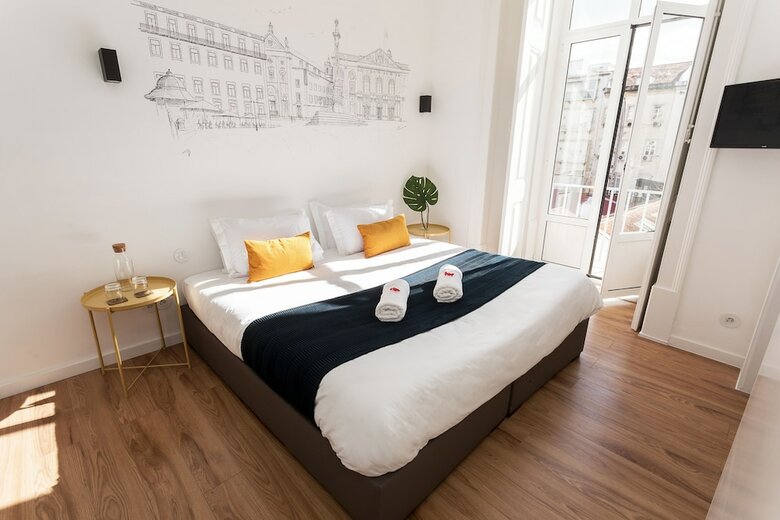Hostal Lisbon Check-in Guesthouse