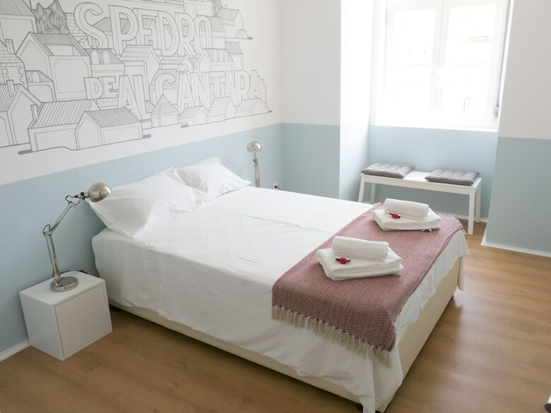Hostal Lisbon Check-in Guesthouse