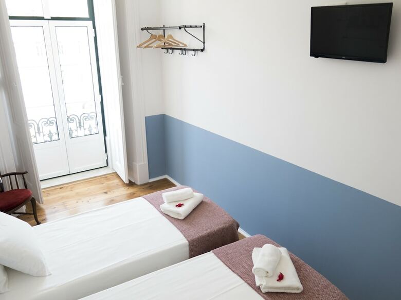 Hostal Lisbon Check-in Guesthouse