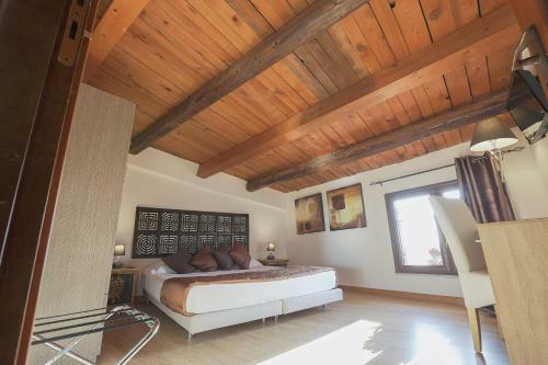 Bed & Breakfast Atenea Luxury Suites