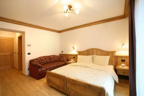 Hotel Garn� Pr� Fior�