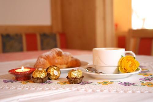 Hotel Garn� Pr� Fior�