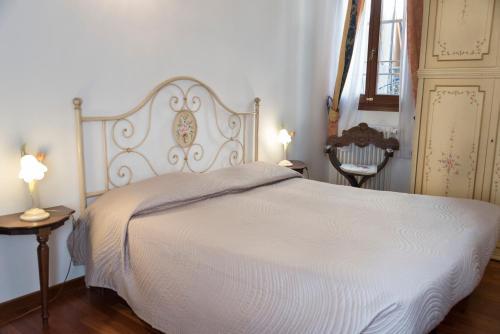 Hostal Corte Del Paradiso