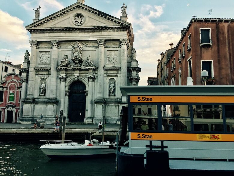 Hostal Corte Realdi Suites Venezia