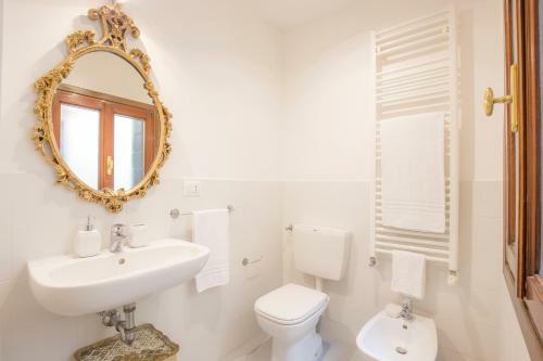 Hostal Corte Realdi Suites Venezia
