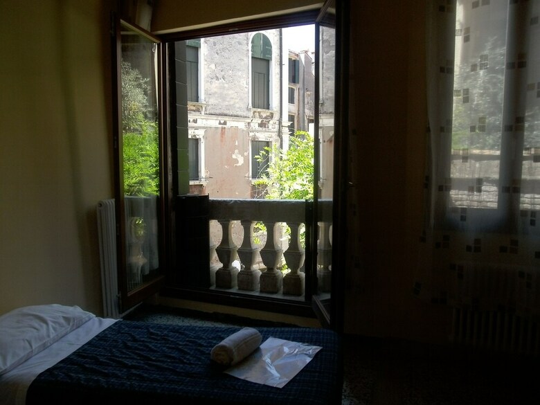 Hostal Venice Star - Locazione Turistica