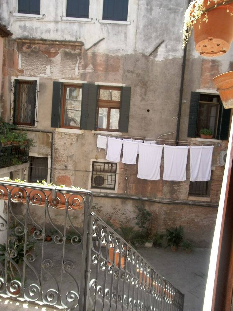 Hostal Venice Star - Locazione Turistica