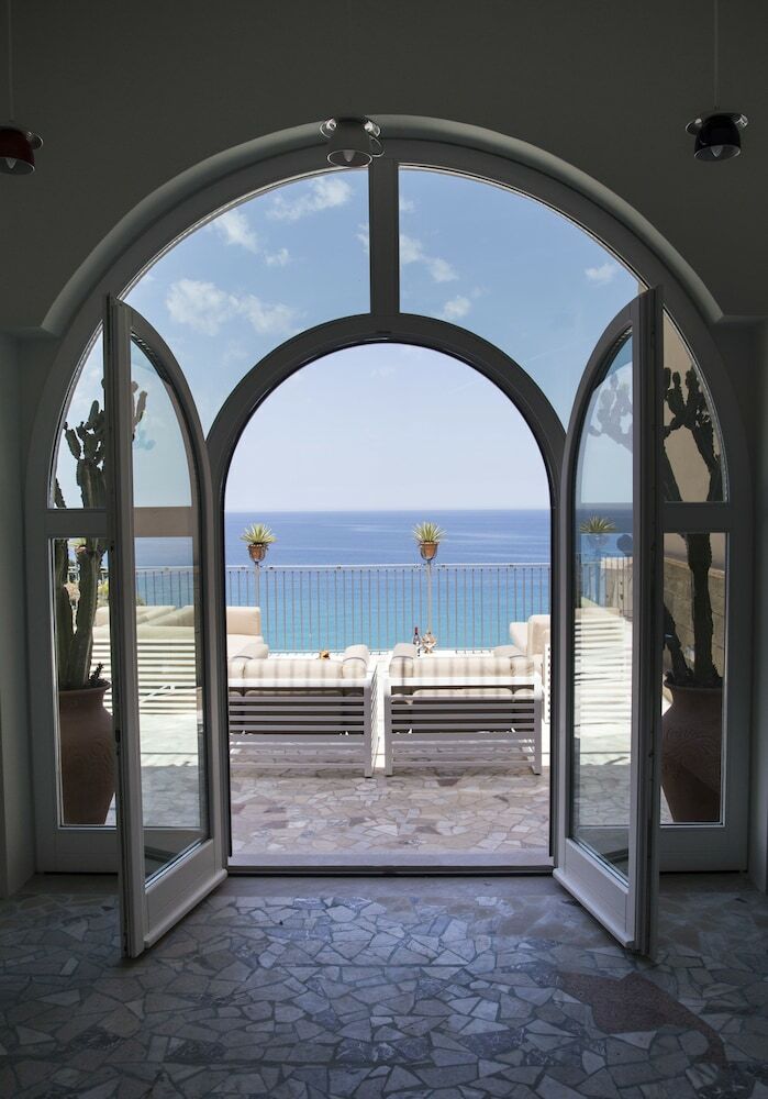 Hotel La Dolce Vita A Tropea
