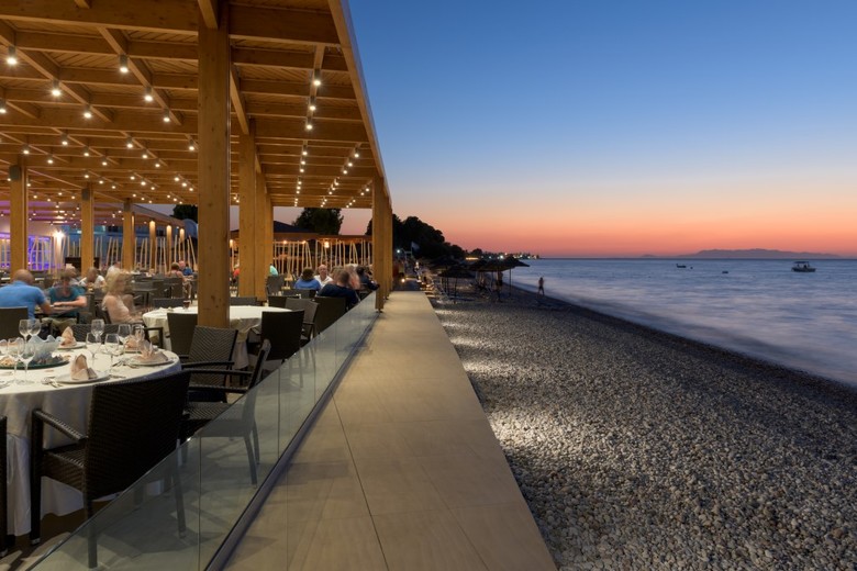 Hotel Avra Beach