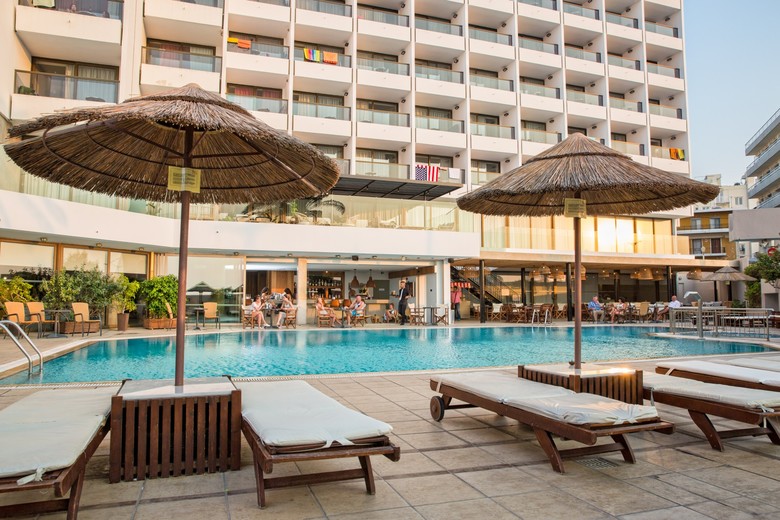 Hotel Blue Sky