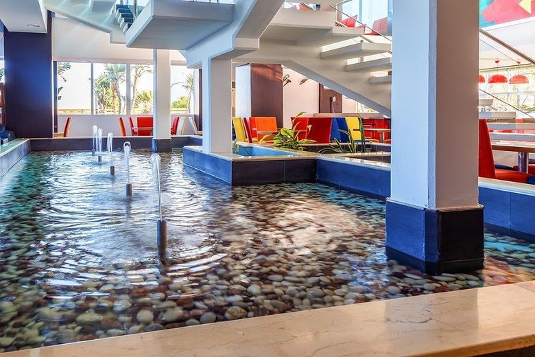 Hotel Dodeca Sea Resort