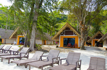 Hotel Coral Island Resort