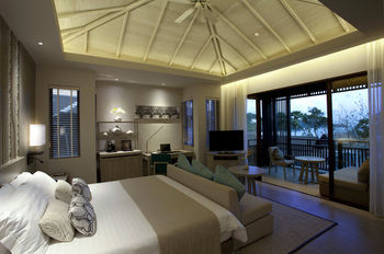 Hotel Pullman Phuket Arcadia Naithon Beach