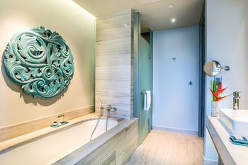 Hotel Pullman Phuket Arcadia Naithon Beach