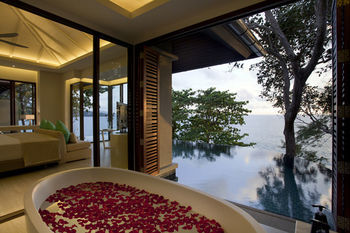 Hotel Pullman Phuket Arcadia Naithon Beach
