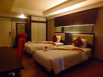 Hotel Tara Garden