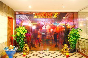 Hotel Tara Garden