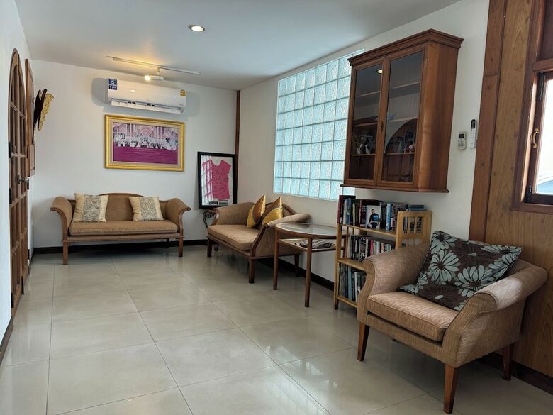 Hotel Jl Bangkok