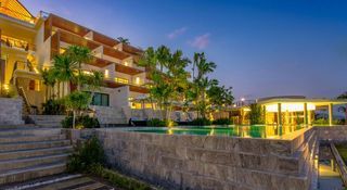 Hotel Chalong Chalet Resort & Spa