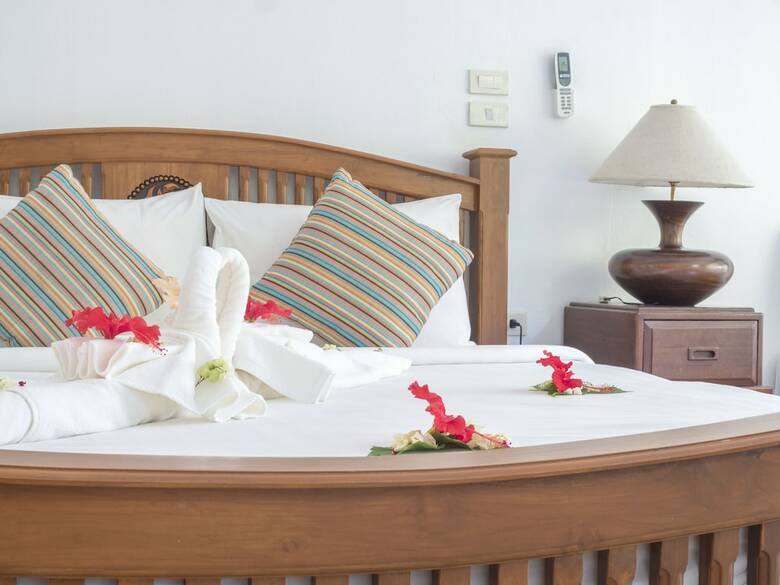 Hotel Baan Mai Cottages And Restaurant