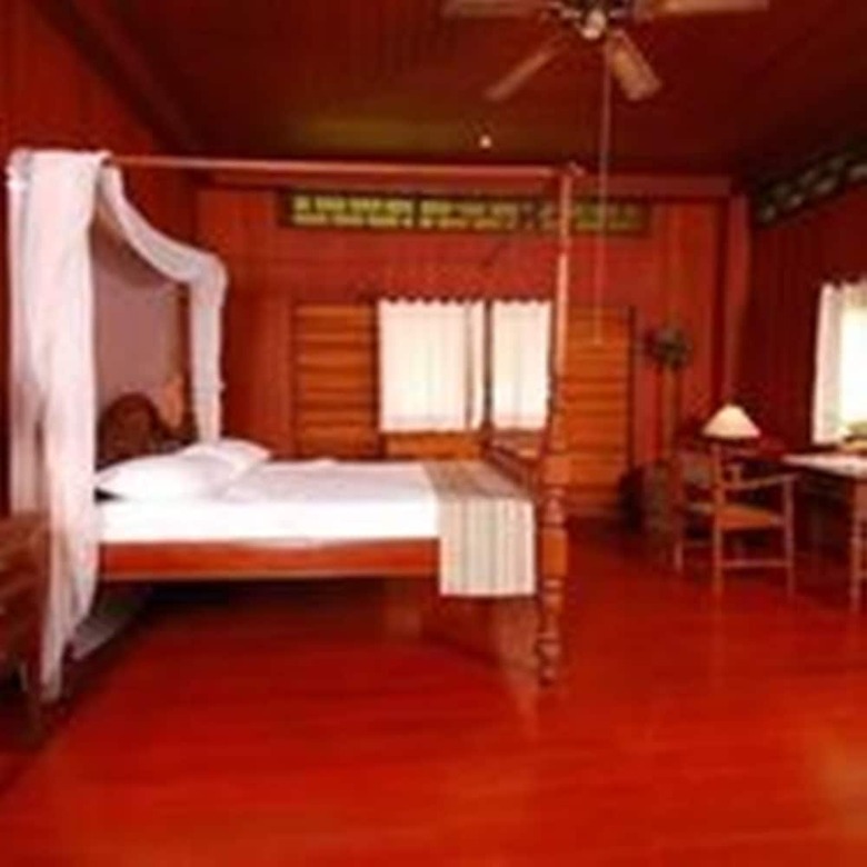 Hotel Baan Mai Cottages And Restaurant