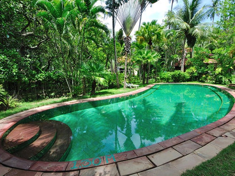 Hotel Baan Mai Cottages And Restaurant